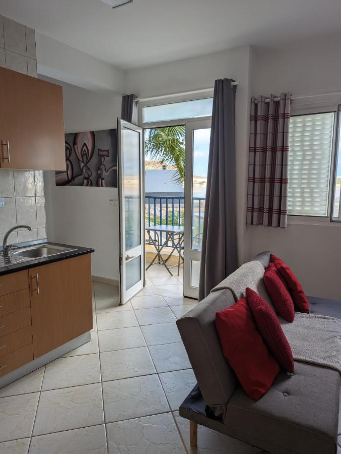 Vila Cabral 1 Bed Apt - Wi-Fi & Air Con Included ซาลเรย์ ภายนอก รูปภาพ
